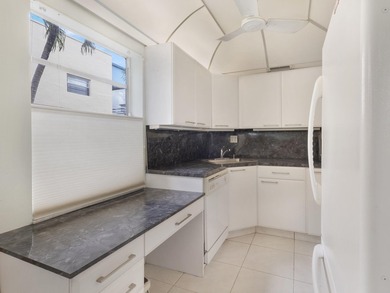 Welcome to this charming 1st floor 2/2 bedroom condo in the on Kings Point Golf -Flanders Way in Florida - for sale on GolfHomes.com, golf home, golf lot