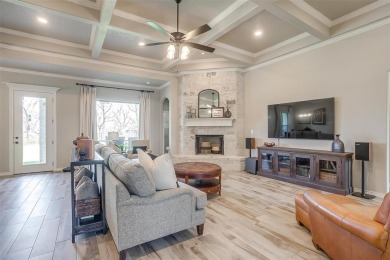 Gorgeous and better than new 4-bedroom, 3-full baths home on Pecan Plantation Country Club in Texas - for sale on GolfHomes.com, golf home, golf lot