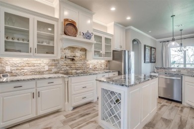Gorgeous and better than new 4-bedroom, 3-full baths home on Pecan Plantation Country Club in Texas - for sale on GolfHomes.com, golf home, golf lot