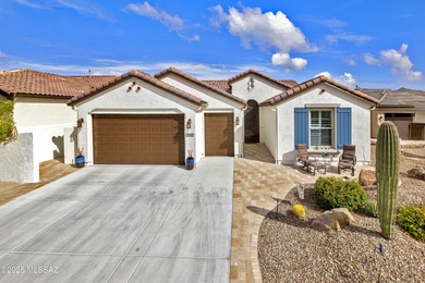 This spectacular Hermosa model exudes a stunning and on Saddlebrooke Ranch Golf Club in Arizona - for sale on GolfHomes.com, golf home, golf lot