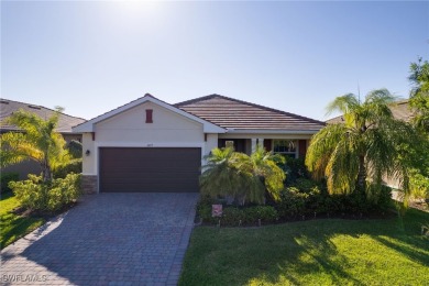 What a beautiful home listed here in Hampton Lakes at River Hall on River Hall Country Club in Florida - for sale on GolfHomes.com, golf home, golf lot