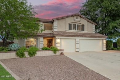 Golf Course Luxury in Gilbert!
This stunning 4BR + loft home on Greenfield Lakes Golf Club in Arizona - for sale on GolfHomes.com, golf home, golf lot