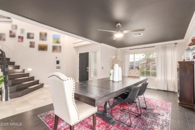 Golf Course Luxury in Gilbert!
This stunning 4BR + loft home on Greenfield Lakes Golf Club in Arizona - for sale on GolfHomes.com, golf home, golf lot