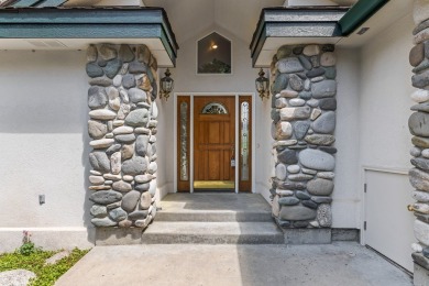 SIGNIFICANT PRICE REDUCTION allows plenty of room for interior on McCall Municipal Golf Course in Idaho - for sale on GolfHomes.com, golf home, golf lot