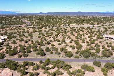 Located in Estates 1 of Las Campanas, this elevated 2.79 acre on The Club At Las Campanas  in New Mexico - for sale on GolfHomes.com, golf home, golf lot