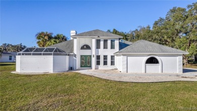 This very spacious 3 bed - 3 bath home in Connell Lake Estates on LakeSide Country Club in Florida - for sale on GolfHomes.com, golf home, golf lot