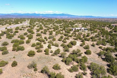 Located in Estates 1 of Las Campanas, this elevated 2.79 acre on The Club At Las Campanas  in New Mexico - for sale on GolfHomes.com, golf home, golf lot