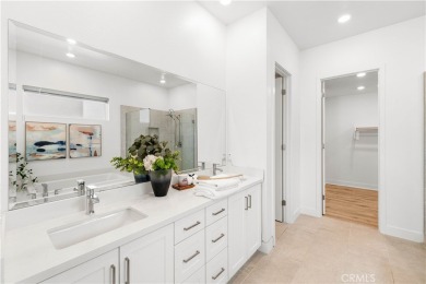 Welcome to this modern and comfortable house with luxurious yard on Oak Creek Golf Club in California - for sale on GolfHomes.com, golf home, golf lot