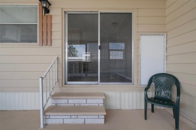Welcome to this charming and refreshed 2-bedroom, 2-bathroom on Brookridge Country Club in Florida - for sale on GolfHomes.com, golf home, golf lot