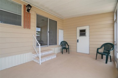 Welcome to this charming and refreshed 2-bedroom, 2-bathroom on Brookridge Country Club in Florida - for sale on GolfHomes.com, golf home, golf lot