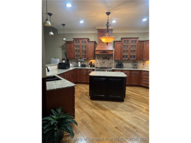 ***SELLER TO PAY $10,000 TOWARDS BUYERS CLOSING COSTS!!! Priced on Baywood Golf Club in North Carolina - for sale on GolfHomes.com, golf home, golf lot
