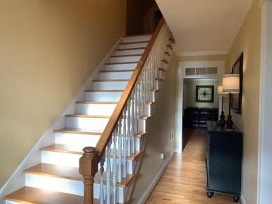 Quietly located on cul-de-sac in Williamsburg Village near on Danville Country Club in Kentucky - for sale on GolfHomes.com, golf home, golf lot