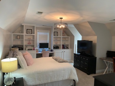 Quietly located on cul-de-sac in Williamsburg Village near on Danville Country Club in Kentucky - for sale on GolfHomes.com, golf home, golf lot
