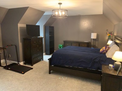 Quietly located on cul-de-sac in Williamsburg Village near on Danville Country Club in Kentucky - for sale on GolfHomes.com, golf home, golf lot