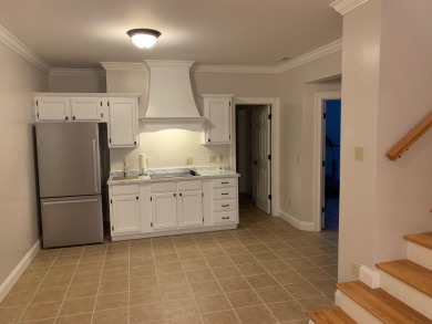 Quietly located on cul-de-sac in Williamsburg Village near on Danville Country Club in Kentucky - for sale on GolfHomes.com, golf home, golf lot