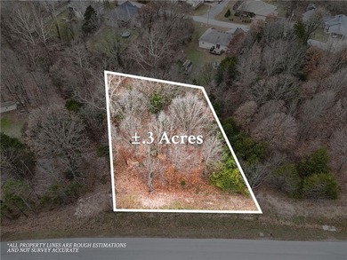 This is the place to build your next home. From the proximity of on Bella Vista - Metfield Golf Complex and Country Club in Arkansas - for sale on GolfHomes.com, golf home, golf lot