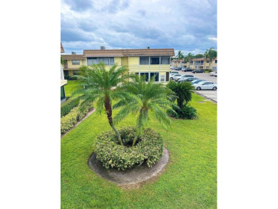 Amazing Price on This Updated 1-Bedroom, 1.5-Bath Unit in the on Addison Reserve in Florida - for sale on GolfHomes.com, golf home, golf lot