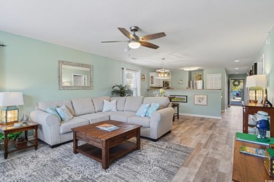 Spacious and beautifully updated 3 bedroom, 2 bathroom first on Heritage Club in South Carolina - for sale on GolfHomes.com, golf home, golf lot