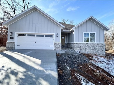 New construction on a flat wooded cul-de-sac lot located down on Branchwood Golf Course in Arkansas - for sale on GolfHomes.com, golf home, golf lot