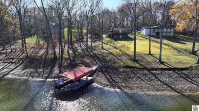 3,570 square foot waterfront home with easy access to the on Mineral Mound Golf Course in Kentucky - for sale on GolfHomes.com, golf home, golf lot