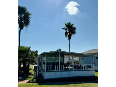 Cute and cozy one bedroom/ one bath little slice of paradise on Long Island Golf Course in Texas - for sale on GolfHomes.com, golf home, golf lot