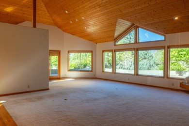 This spacious single level home, nestled on the 14th Fairway of on Eagle Crest Golf Resort - Resort Course in Oregon - for sale on GolfHomes.com, golf home, golf lot