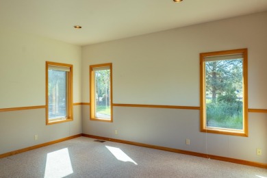 This spacious single level home, nestled on the 14th Fairway of on Eagle Crest Golf Resort - Resort Course in Oregon - for sale on GolfHomes.com, golf home, golf lot