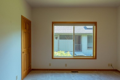 This spacious single level home, nestled on the 14th Fairway of on Eagle Crest Golf Resort - Resort Course in Oregon - for sale on GolfHomes.com, golf home, golf lot