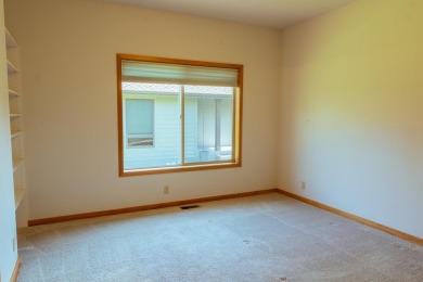 This spacious single level home, nestled on the 14th Fairway of on Eagle Crest Golf Resort - Resort Course in Oregon - for sale on GolfHomes.com, golf home, golf lot