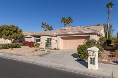 Great Golf Course View. This Tangier Model Has 2 Bedroom, 2 Bath on Mountain Vista Golf Course At Sun City Palm Desert in California - for sale on GolfHomes.com, golf home, golf lot