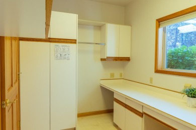 This spacious single level home, nestled on the 14th Fairway of on Eagle Crest Golf Resort - Resort Course in Oregon - for sale on GolfHomes.com, golf home, golf lot