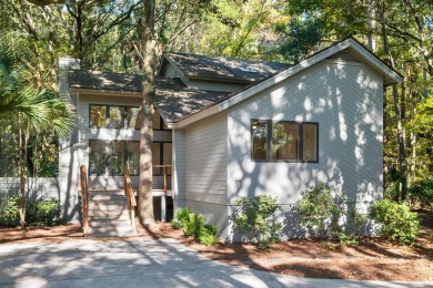 This beautifully renovated 1,958 sq. ft. home on Kiawah Island on Kiawah Island Resort - Cougar Point in South Carolina - for sale on GolfHomes.com, golf home, golf lot