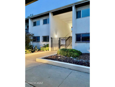 2nd story 1-Bedroom 1-Bathroom 750 sq/ft in  Citation Gardens on Randolph Park Golf Courses in Arizona - for sale on GolfHomes.com, golf home, golf lot