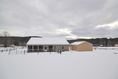 Stunning Newport home! AMAZING LOCATION 10-15 min Mount Sunapee on Newport Golf Club in New Hampshire - for sale on GolfHomes.com, golf home, golf lot