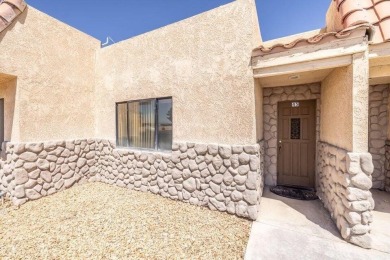 This 2 Bedroom, 2 bath condo has 800 SF of living space. Built on Silver Lakes Golf Course in California - for sale on GolfHomes.com, golf home, golf lot