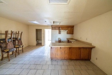 This 2 Bedroom, 2 bath condo has 800 SF of living space. Built on Silver Lakes Golf Course in California - for sale on GolfHomes.com, golf home, golf lot