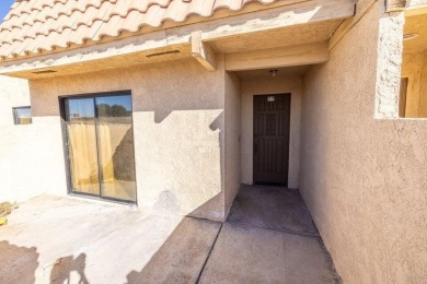 This 2 Bedroom, 2 bath condo has 800 SF of living space. Built on Silver Lakes Golf Course in California - for sale on GolfHomes.com, golf home, golf lot