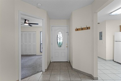 Recently vacated and ready to move in! Rare opportunity to own on Ventura Country Club in Florida - for sale on GolfHomes.com, golf home, golf lot
