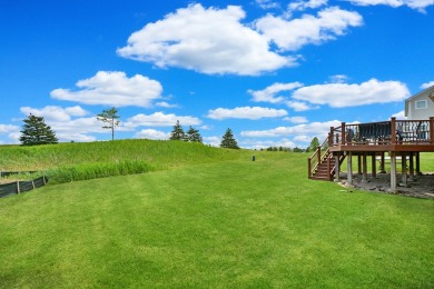 Experience the pinnacle of golf course living in this on Hawthorn Woods Country Club in Illinois - for sale on GolfHomes.com, golf home, golf lot