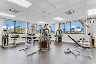Recently vacated and ready to move in! Rare opportunity to own on Ventura Country Club in Florida - for sale on GolfHomes.com, golf home, golf lot
