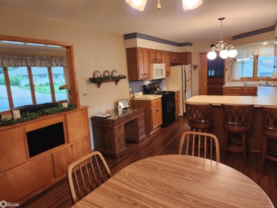 Incredibly clean 3-bedroom ranch-style home located on on Ida Grove Country Club in Iowa - for sale on GolfHomes.com, golf home, golf lot