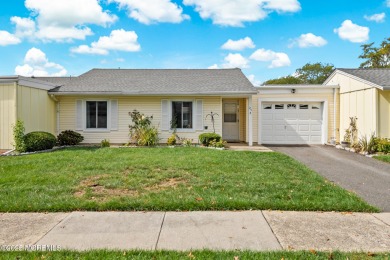 Welcome to the desirable Clearbrook 55+ community, where easy on Rossmoor Golf Club in New Jersey - for sale on GolfHomes.com, golf home, golf lot