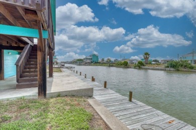 Coastal Canal Front Home in Holiday Beach, Rockport. This on Lamar Golf Course in Texas - for sale on GolfHomes.com, golf home, golf lot