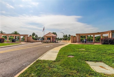 No water intrusion or structural damage from both hurricanes! on Isla Del Sol Yacht and Country Club in Florida - for sale on GolfHomes.com, golf home, golf lot