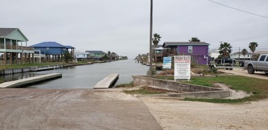 Coastal Canal Front Home in Holiday Beach, Rockport. This on Lamar Golf Course in Texas - for sale on GolfHomes.com, golf home, golf lot