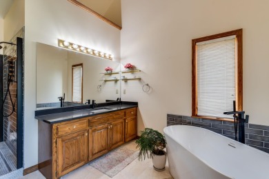 4210 N Spyglass Cir, Wichita, KS 5 Bed 4 Bath 2 Car Garage 3 on Willowbend Golf Club in Kansas - for sale on GolfHomes.com, golf home, golf lot