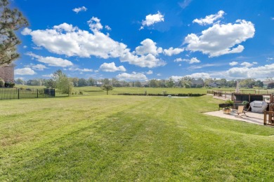 4210 N Spyglass Cir, Wichita, KS 5 Bed 4 Bath 2 Car Garage 3 on Willowbend Golf Club in Kansas - for sale on GolfHomes.com, golf home, golf lot