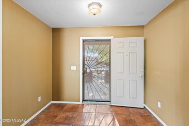 Spacious 3BR+Den / 2BA home in the popular golf course community on Del Lago Golf Club in Arizona - for sale on GolfHomes.com, golf home, golf lot