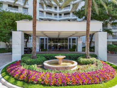 Do not miss this opportunity to live in this well maintained on Turnberry Isle Resort and Club in Florida - for sale on GolfHomes.com, golf home, golf lot