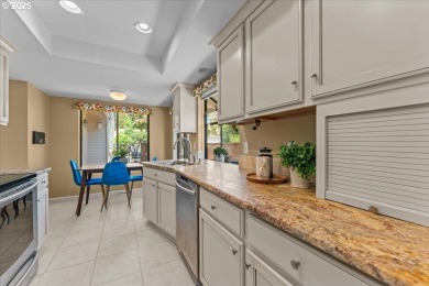 Welcome home to this charming 1-level townhome on the golf on Summerfield Golf and Country Club in Oregon - for sale on GolfHomes.com, golf home, golf lot
